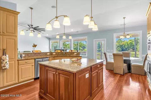 Kitchen - 609 Sawgrass Rd, Hampstead, NC 28443 photo 1 of 8