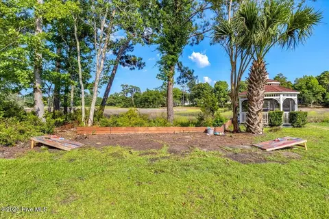 Exterior - 609 Sawgrass Rd, Hampstead, NC 28443 photo 19 of 26