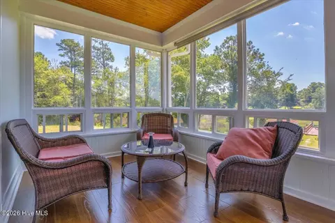 Exterior - 609 Sawgrass Rd, Hampstead, NC 28443 photo 6 of 26