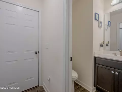 Entry Way - 800 Gregory Fork Rd, Richlands, NC 28574 photo 7 of 9