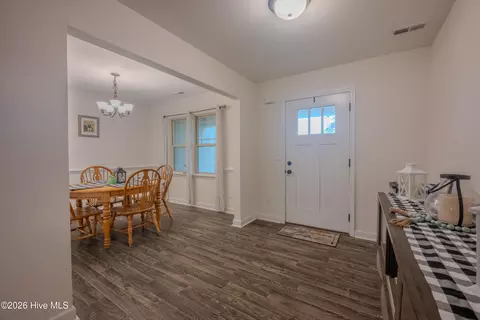 Entry Way - 800 Gregory Fork Rd, Richlands, NC 28574 photo 1 of 9