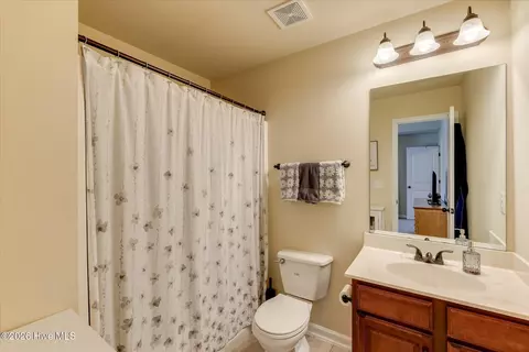 Bath - 416 Arden Way, Evans, GA 30809 photo 4 of 5