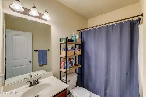 Bath - 416 Arden Way, Evans, GA 30809 photo 5 of 5