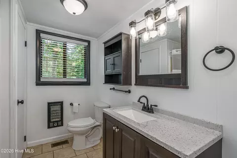 Bath - 115 Driver Ave, Murphy, NC 28906 photo 1 of 2