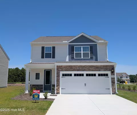 145 Umbrella Palm Dr, Hampstead, NC 28443