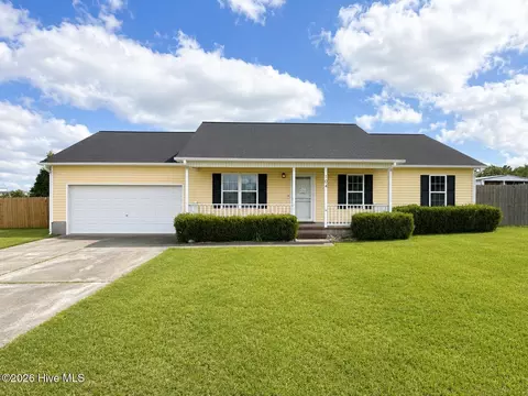 104 Clint Mills Rd, Maysville, NC 28555