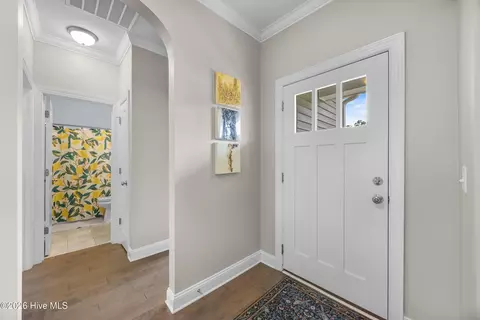 Entry Way - 178 Kinkaid Ct, Hampstead, NC 28443 photo 1 of 4