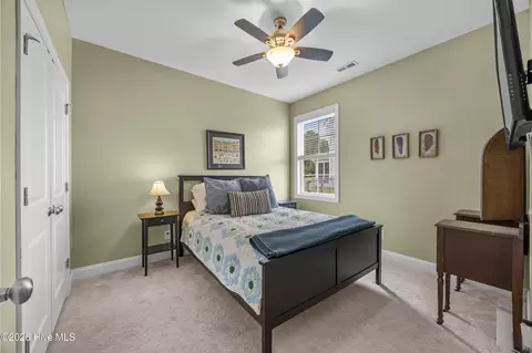 Bedroom - 178 Kinkaid Ct, Hampstead, NC 28443 photo 4 of 7