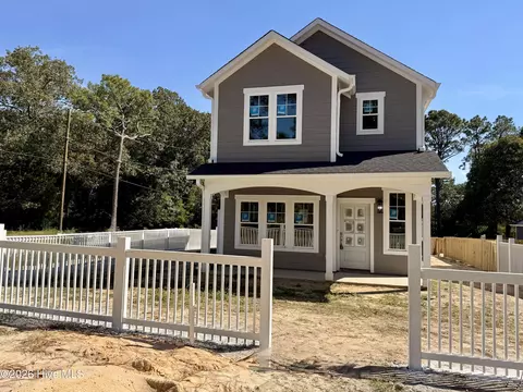 991 Holly Rd, Lakeview, NC 28350