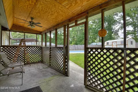 Exterior - 2205 Baxter Ct, Augusta, GA 30906 photo 3 of 9
