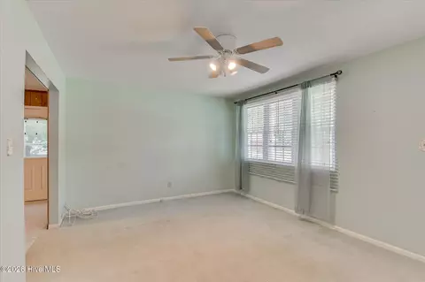 Living - 2205 Baxter Ct, Augusta, GA 30906 photo 2 of 4