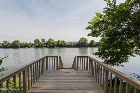 View/Area - 1401 Waters Edge Dr, Augusta, GA 30901 photo 6 of 12