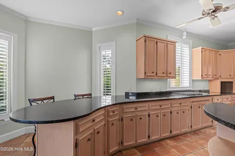Kitchen - 1401 Waters Edge Dr, Augusta, GA 30901 photo 4 of 6