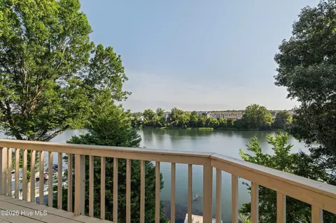 View/Area - 1401 Waters Edge Dr, Augusta, GA 30901 photo 1 of 12