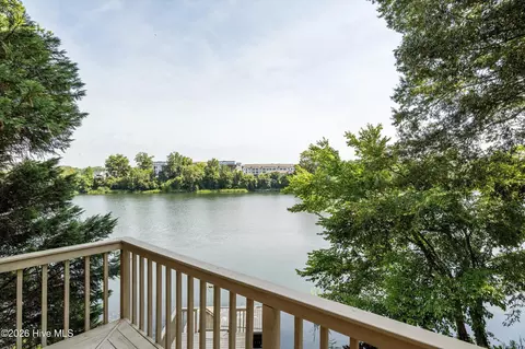 View/Area - 1401 Waters Edge Dr, Augusta, GA 30901 photo 3 of 12