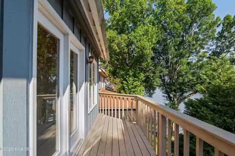 Exterior - 1401 Waters Edge Dr, Augusta, GA 30901 photo 1 of 11