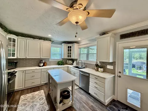 Kitchen - 103 Spring Branch Dr, Harrells, NC 28444 photo 2 of 3