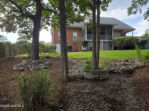 Exterior - 705 Brownsfield Ln, Evans, GA 30809 photo 15 of 24