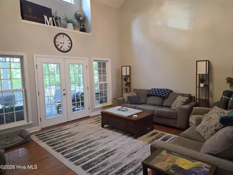 Living - 705 Brownsfield Ln, Evans, GA 30809 photo 1 of 1