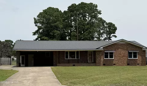 103 Bridle Path Rd, Goldsboro, NC 27534
