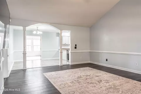 Entry Way - 1431 Hylan Ave, Hamlet, NC 28345 photo 1 of 7