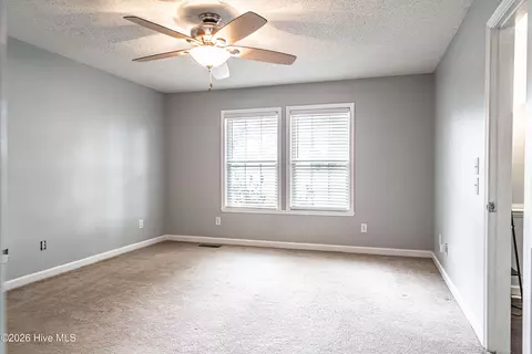 Bedroom - 1431 Hylan Ave, Hamlet, NC 28345 photo 2 of 7