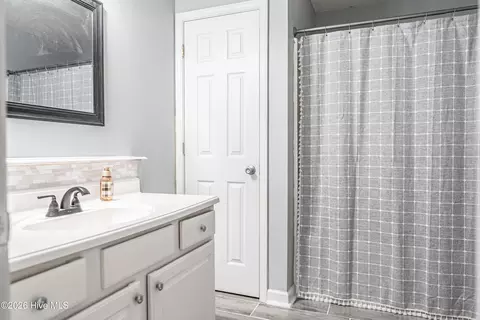Bath - 1431 Hylan Ave, Hamlet, NC 28345 photo 1 of 6