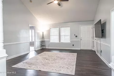 Living - 1431 Hylan Ave, Hamlet, NC 28345 photo 1 of 2