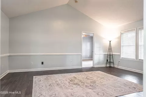 Living - 1431 Hylan Ave, Hamlet, NC 28345 photo 2 of 2