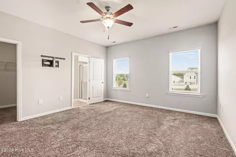 Bedroom - 228 Monroe Fields Dr, Benson, NC 27504 photo 2 of 9