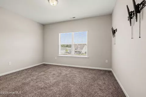 Bedroom - 228 Monroe Fields Dr, Benson, NC 27504 photo 5 of 9