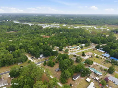 2096 River St SW, Supply, NC 28462 photo 3