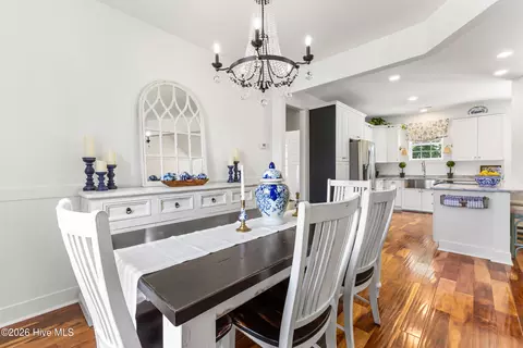 Dining - 178 Emerald Ridge Dr, Hampstead, NC 28443 photo 2 of 2