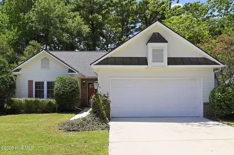 1107 Mill Run Rd, Sneads Ferry, NC 28460