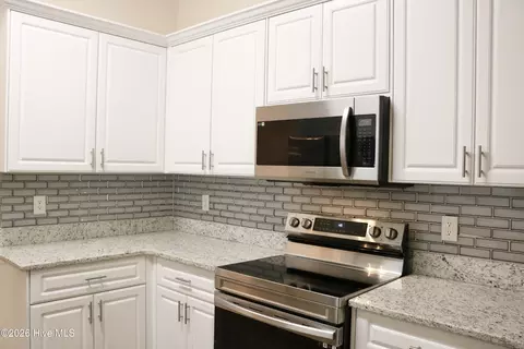 Kitchen - 3925 Murray St, Augusta, GA 30909 photo 2 of 3