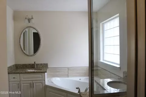 Bath - 3925 Murray St, Augusta, GA 30909 photo 1 of 6