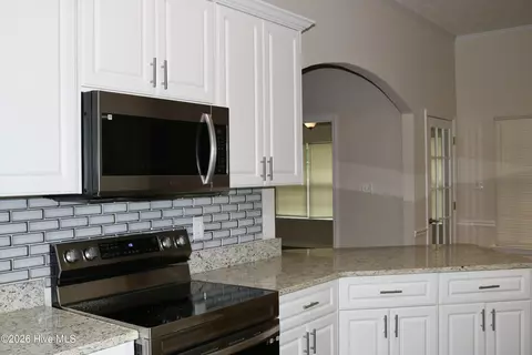 Kitchen - 3925 Murray St, Augusta, GA 30909 photo 3 of 3