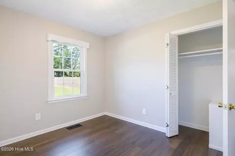 Bedroom - 685 Edens Ln, Hampstead, NC 28443 photo 1 of 3