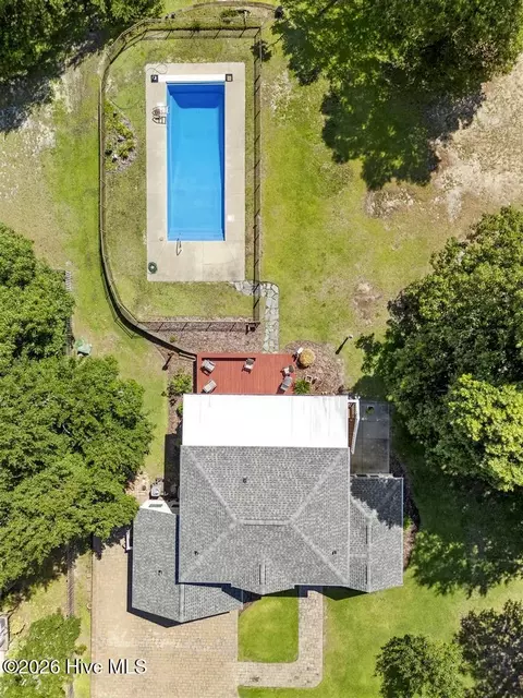 Exterior - 148 E Ivybridge Dr, Hubert, NC 28539 photo 15 of 19