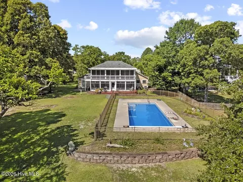 Exterior - 148 E Ivybridge Dr, Hubert, NC 28539 photo 17 of 19