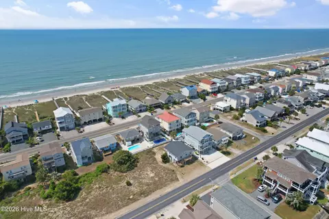 View/Area - 228 E Second St, Ocean Isle Beach, NC 28469 photo 4 of 15