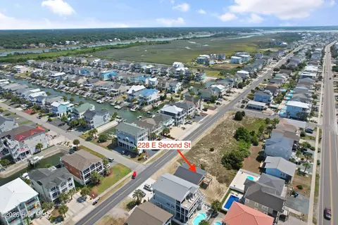 View/Area - 228 E Second St, Ocean Isle Beach, NC 28469 photo 6 of 15