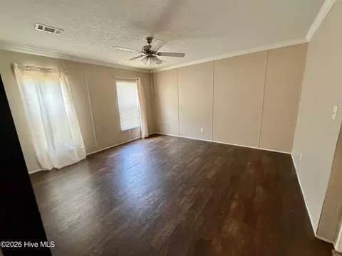 Living - 167 Squirrel Rd, Clarks Hill, SC 29821 photo 4 of 4