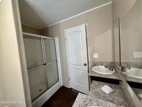 Bath - 167 Squirrel Rd, Clarks Hill, SC 29821 photo 3 of 5