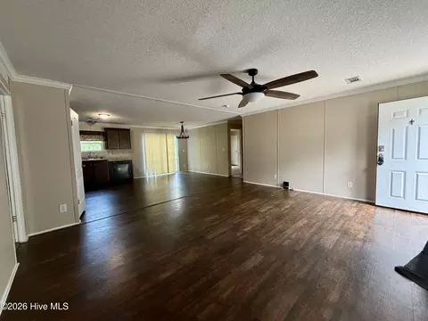 Living - 167 Squirrel Rd, Clarks Hill, SC 29821 photo 1 of 4