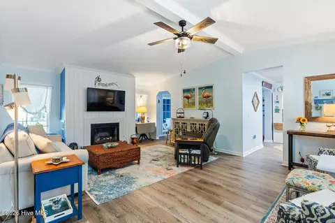 1947 Sloop Point Loop Rd, Hampstead, NC 28443 photo 17