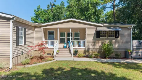 1947 Sloop Point Loop Rd, Hampstead, NC 28443 photo 11