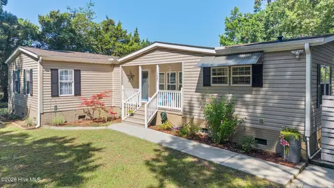 1947 Sloop Point Loop Rd, Hampstead, NC 28443 photo 9