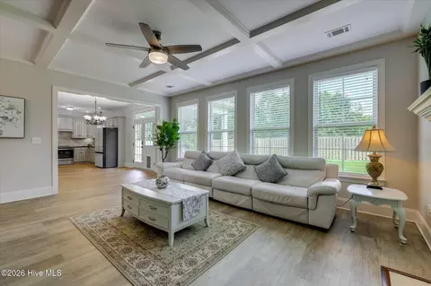 Living - 1173 Waltons Pass, Evans, GA 30809 photo 2 of 2