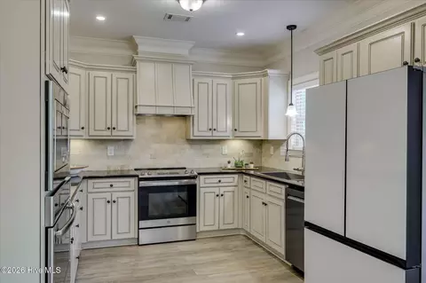 Kitchen - 1173 Waltons Pass, Evans, GA 30809 photo 1 of 6